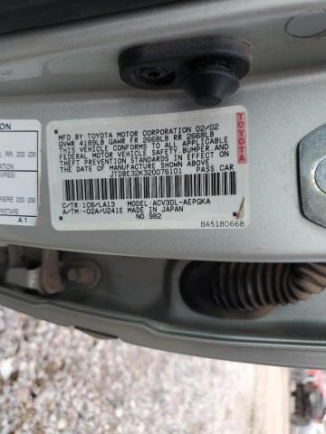 JTDBE32K320076101 - 2002 TOYOTA CAMRY LE SILVER photo 12