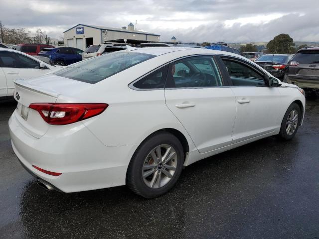 5NPE24AF4HH538032 - 2017 HYUNDAI SONATA SE WHITE photo 3