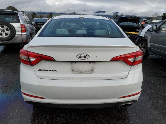 5NPE24AF4HH538032 - 2017 HYUNDAI SONATA SE WHITE photo 6