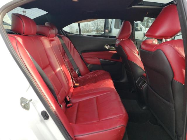 19UUB2F60JA011967 - 2018 ACURA TLX TECH+A WHITE photo 10