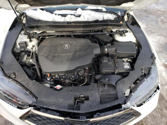 19UUB2F60JA011967 - 2018 ACURA TLX TECH+A WHITE photo 11
