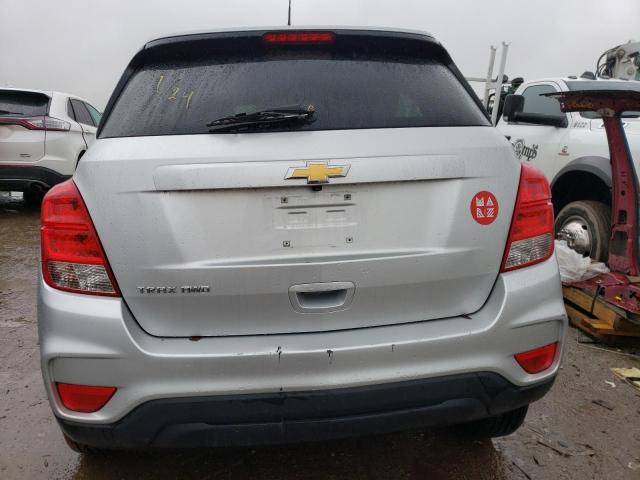 KL7CJNSB6HB220181 - 2017 CHEVROLET TRAX LS SILVER photo 6