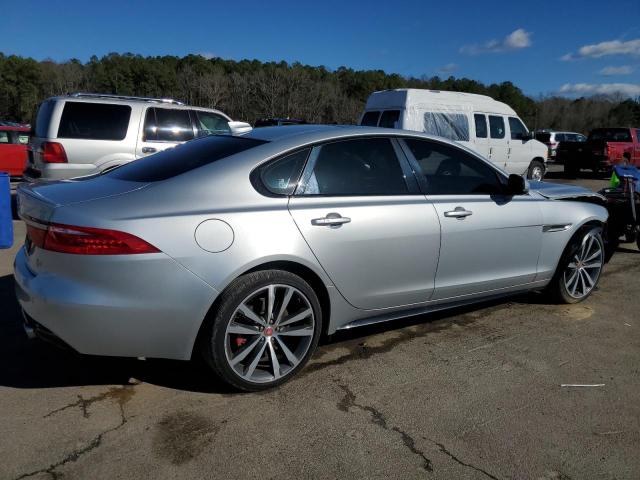 SAJBG4BV1HCY48226 - 2017 JAGUAR XF S SILVER photo 3