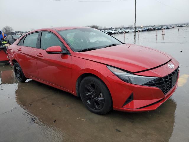 5NPLM4AG8MH052571 - 2021 HYUNDAI ELANTRA SEL RED photo 4