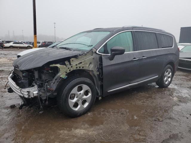 2017 CHRYSLER PACIFICA TOURING L PLUS, 