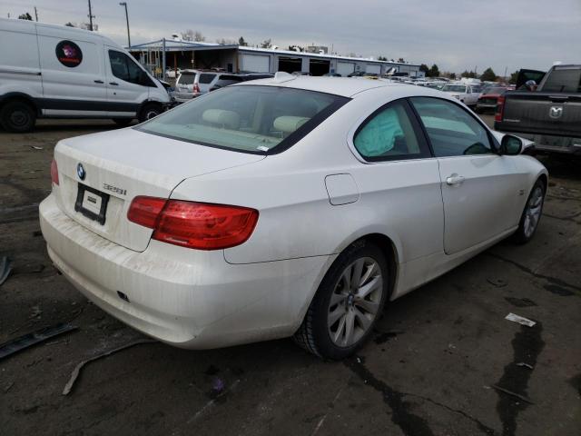 WBAKF5C58BE655540 - 2011 BMW 328 XI SULEV WHITE photo 3