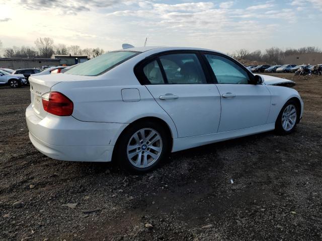 WBAVC73567KP34781 - 2007 BMW 328 XI SULEV WHITE photo 3