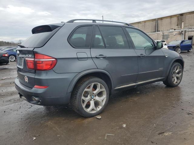 5UXZW0C58C0B89886 - 2012 BMW X5 XDRIVE35D BLACK photo 3