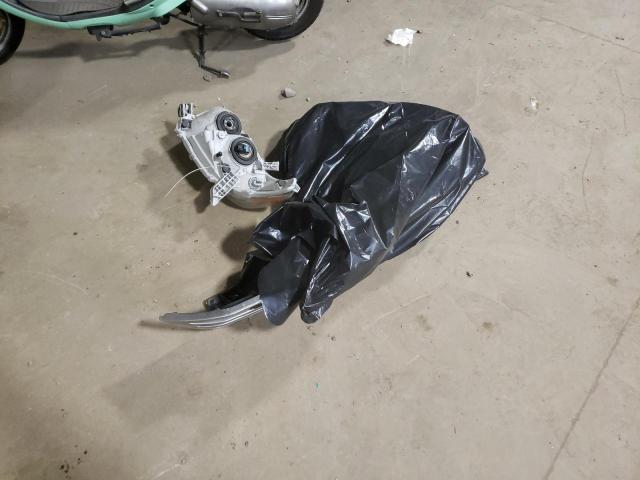 5TDBK3EH3CS145117 - 2012 TOYOTA HIGHLANDER BASE Gris photo 12