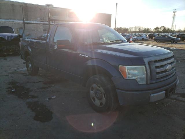 1FTRF12W09KB42797 - 2009 FORD F150 BLUE photo 4