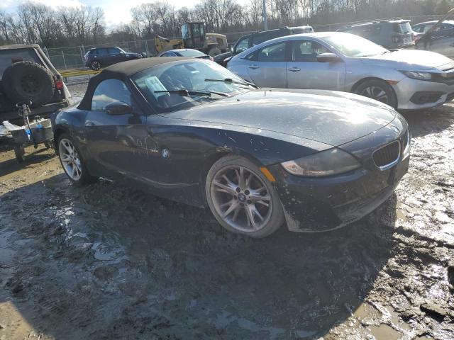 4USBU33508LW61456 - 2008 BMW Z4 3.0 BLACK photo 4