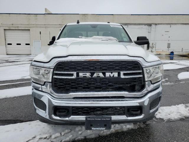 3C63R3CJ0KG549552 - 2019 RAM 3500 TRADESMAN WHITE photo 5