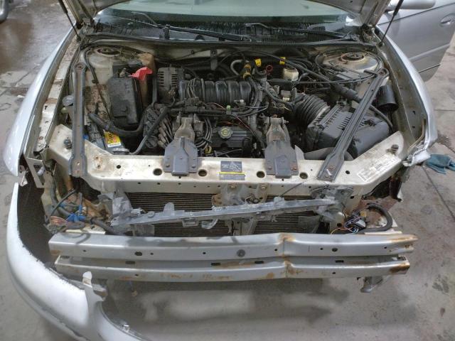 2G4WB55K821162196 - 2002 BUICK REGAL LS 银色 照片 11
