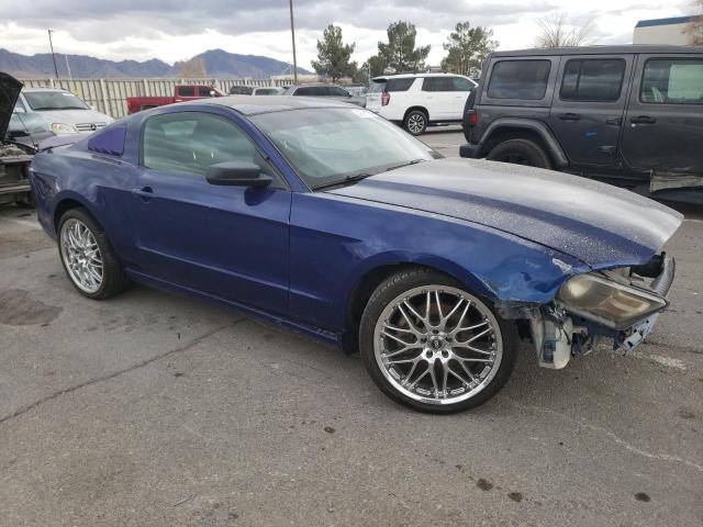 1ZVBP8AM0E5275072 - 2014 FORD MUSTANG BLUE photo 4