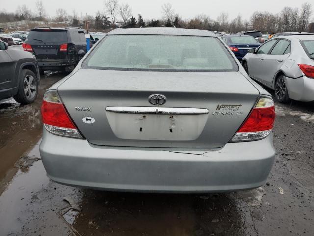 4T1BE32K05U995076 - 2005 TOYOTA CAMRY LE SILVER photo 6