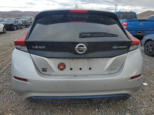 1N4AZ1CP0LC300929 - 2020 NISSAN LEAF SV SILVER photo 6