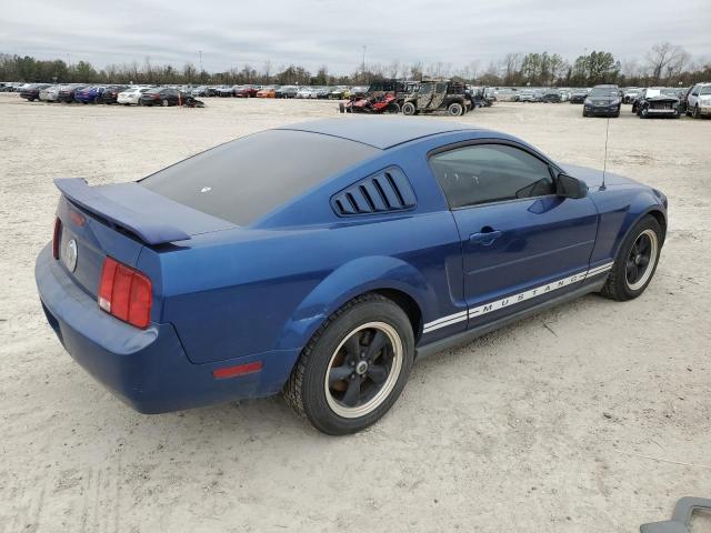 1ZVHT80N685208741 - 2008 FORD MUSTANG BLUE photo 3