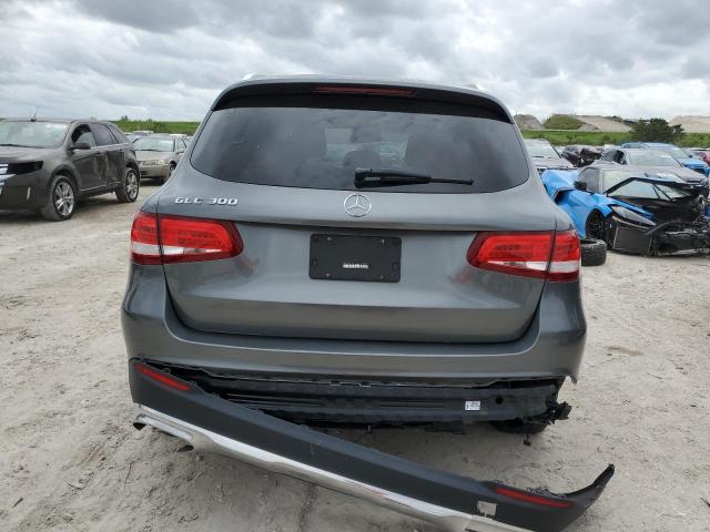 WDC0G4JB0JV020881 - 2018 MERCEDES-BENZ GLC 300 GRAY photo 6