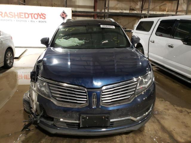 2LMPJ8LP9HBL48490 - 2017 LINCOLN MKX RESERVE BLUE photo 5