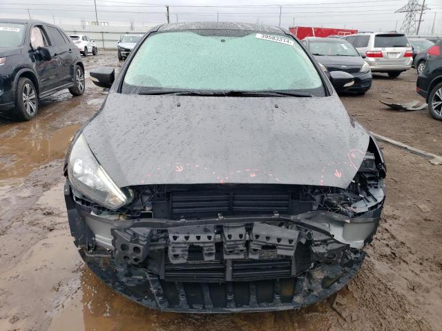 1FADP3K22GL288258 - 2016 FORD FOCUS SE GRAY photo 5