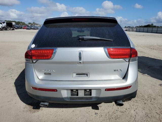 2LMDJ6JK2FBL24804 - 2015 LINCOLN MKX SILVER photo 6