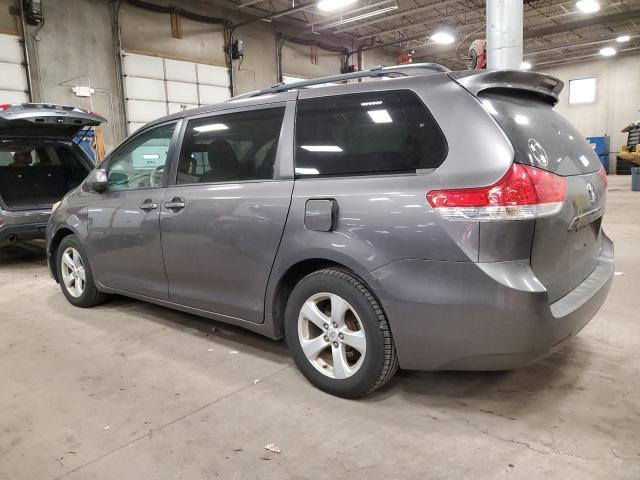 5TDKK3DC4BS156518 - 2011 TOYOTA SIENNA LE GRAY photo 2