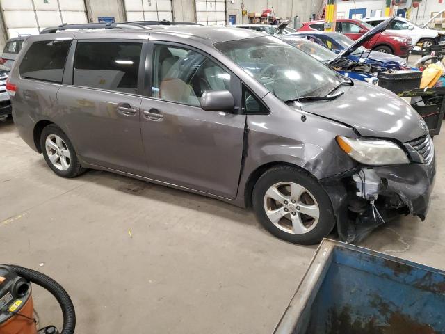 5TDKK3DC4BS156518 - 2011 TOYOTA SIENNA LE GRAY photo 4