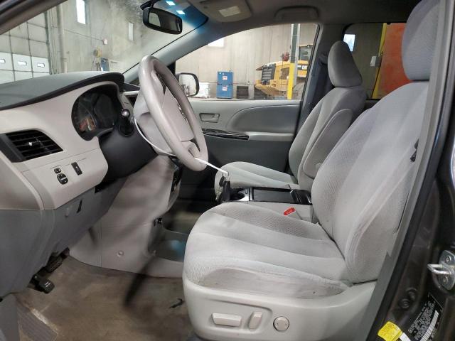 5TDKK3DC4BS156518 - 2011 TOYOTA SIENNA LE GRAY photo 7