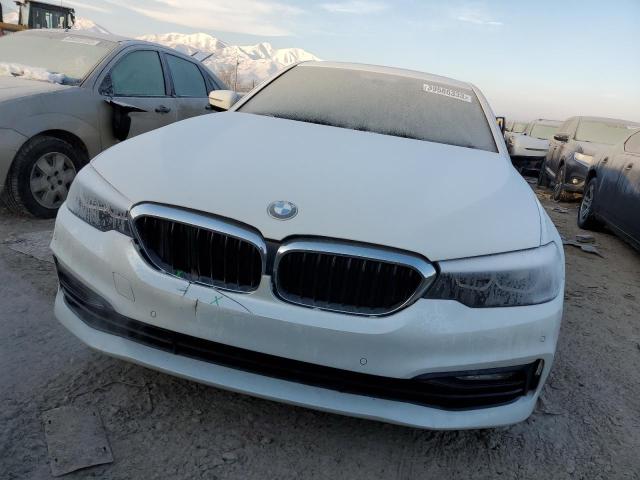 WBAJE7C57JWC57757 - 2018 BMW 540 XI WHITE photo 5