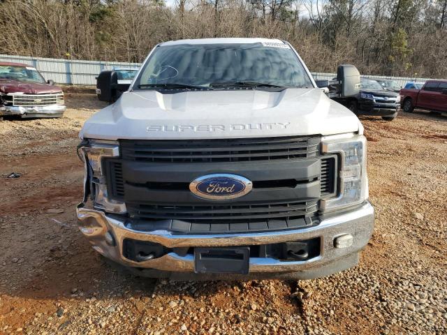 1FT7X2AT7JEB23832 - 2018 FORD F250 SUPER DUTY WHITE photo 5