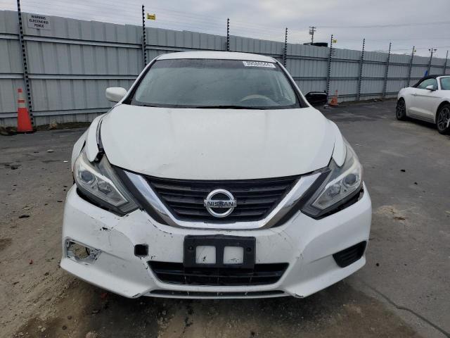 1N4AL3APXGC180613 - 2016 NISSAN ALTIMA 2.5 WHITE photo 5