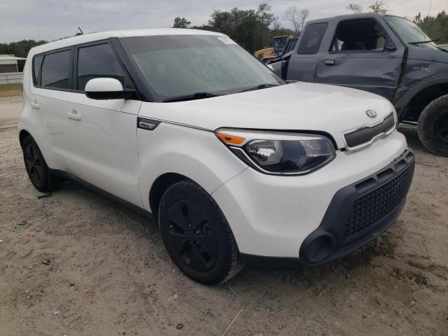 KNDJN2A22G7376685 - 2016 KIA SOUL WHITE photo 4