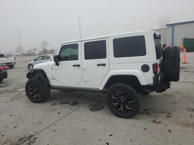 1C4BJWEG4DL609286 - 2013 JEEP WRANGLER U SAHARA WHITE photo 2