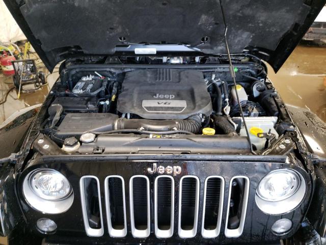 1C4BJWEG3HL746919 - 2017 JEEP WRANGLER U SAHARA BLACK photo 11