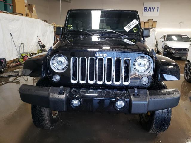 1C4BJWEG3HL746919 - 2017 JEEP WRANGLER U SAHARA BLACK photo 5