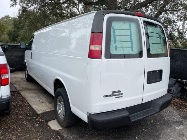 1GCWGGCFXF1143930 - 2015 CHEVROLET EXPRESS G2 WHITE photo 3