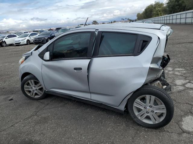 KL8CD6S9XEC534377 - 2014 CHEVROLET SPARK 1LT SILVER photo 2