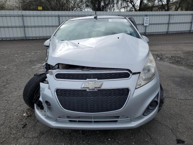 KL8CD6S9XEC534377 - 2014 CHEVROLET SPARK 1LT SILVER photo 5