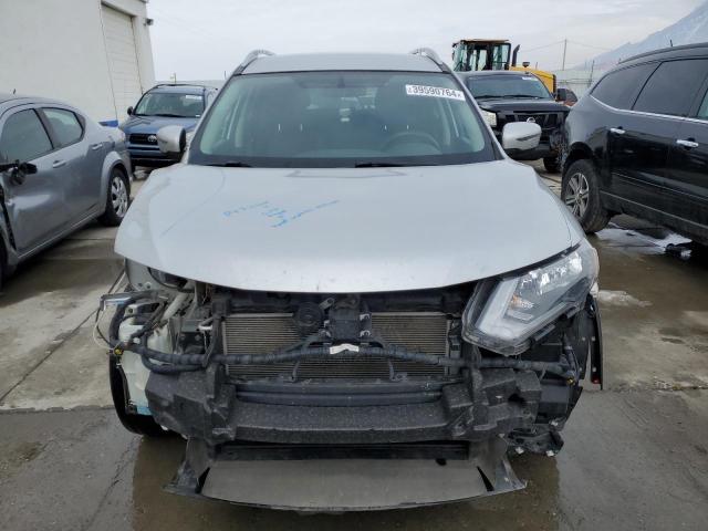 KNMAT2MV7HP597566 - 2017 NISSAN ROGUE S SILVER photo 5