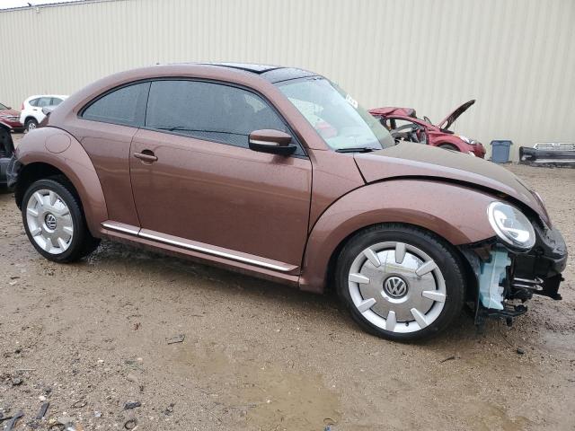 3VWJ07AT2GM634100 - 2016 VOLKSWAGEN BEETLE SE BROWN photo 4