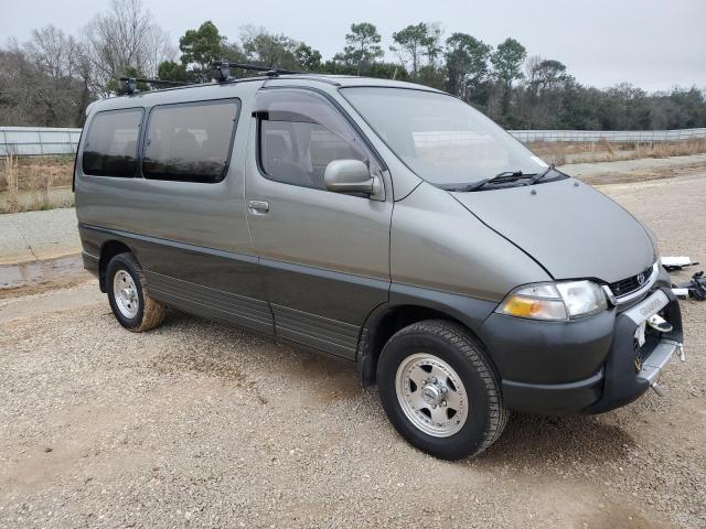 00000KCH160002119 - 1995 TOYOTA MINI VAN GRAY photo 4