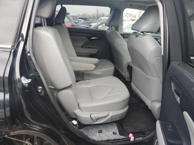 5TDGZRBHXMS541524 - 2021 TOYOTA HIGHLANDER XLE BLACK photo 11