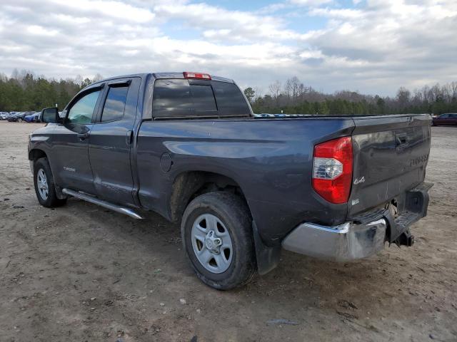 5TFUM5F13JX075660 - 2018 TOYOTA TUNDRA DOUBLE CAB SR/SR5 GRAY photo 2