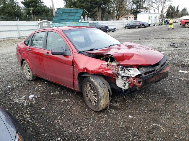 1FAHP3FNXAW280792 - 2010 FORD FOCUS SE RED photo 4