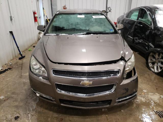 1G1ZC5EB8AF116401 - 2010 CHEVROLET MALIBU 1LT ნაცრისფერი ფოტო 5