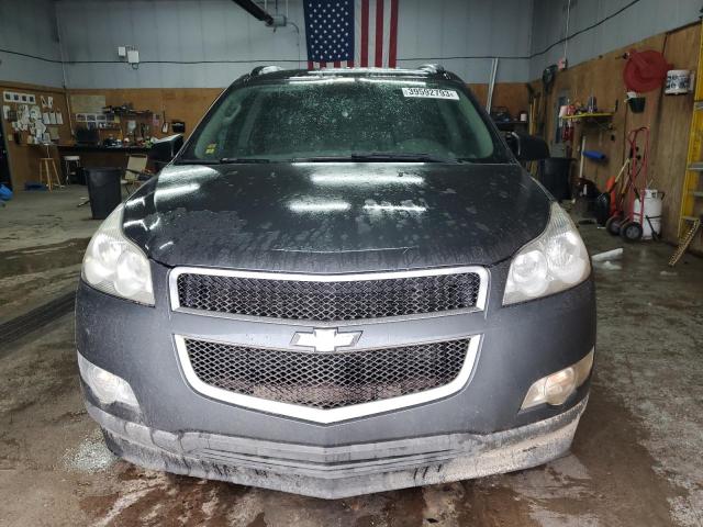 1GNKREED4BJ190283 - 2011 CHEVROLET TRAVERSE LS GRAY photo 5