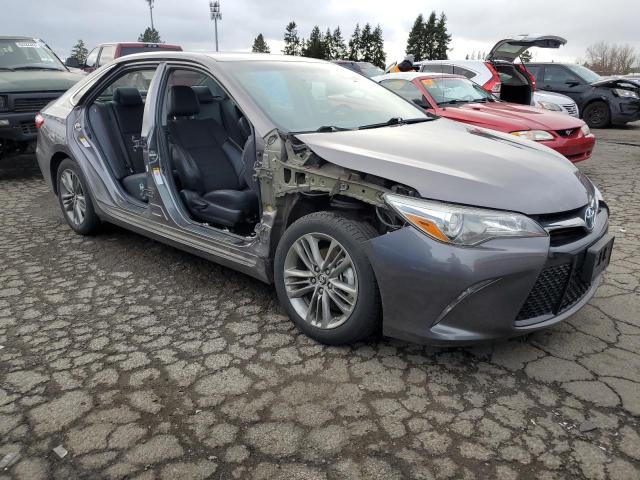 4T1BD1FK1GU185136 - 2016 TOYOTA CAMRY HYBRID GRAY photo 4