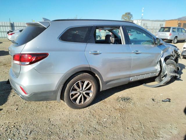 KM8SM4HF4JU269217 - 2018 HYUNDAI SANTA FE SE SILVER photo 3