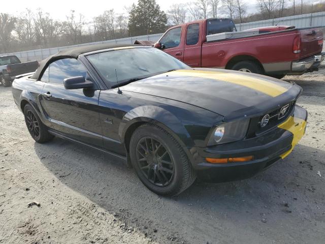 1ZVHT84N985105940 - 2008 FORD MUSTANG BLACK photo 4