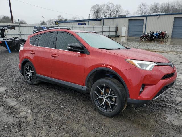 JTMNFREV0HJ141590 - 2017 TOYOTA RAV4 SE RED photo 4